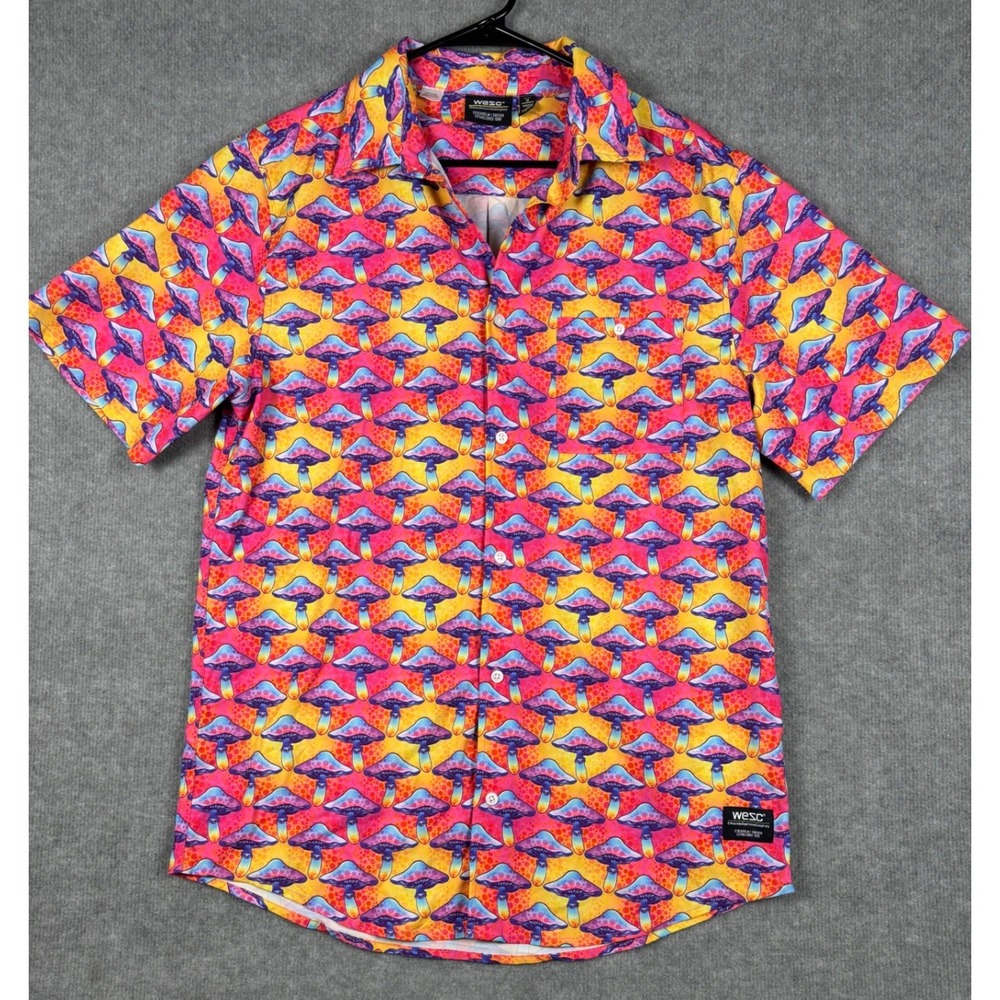 WeSC Oden SS Shroomspiracy AOP Mushroom Print‎ Button Down Shirt M Multicolor